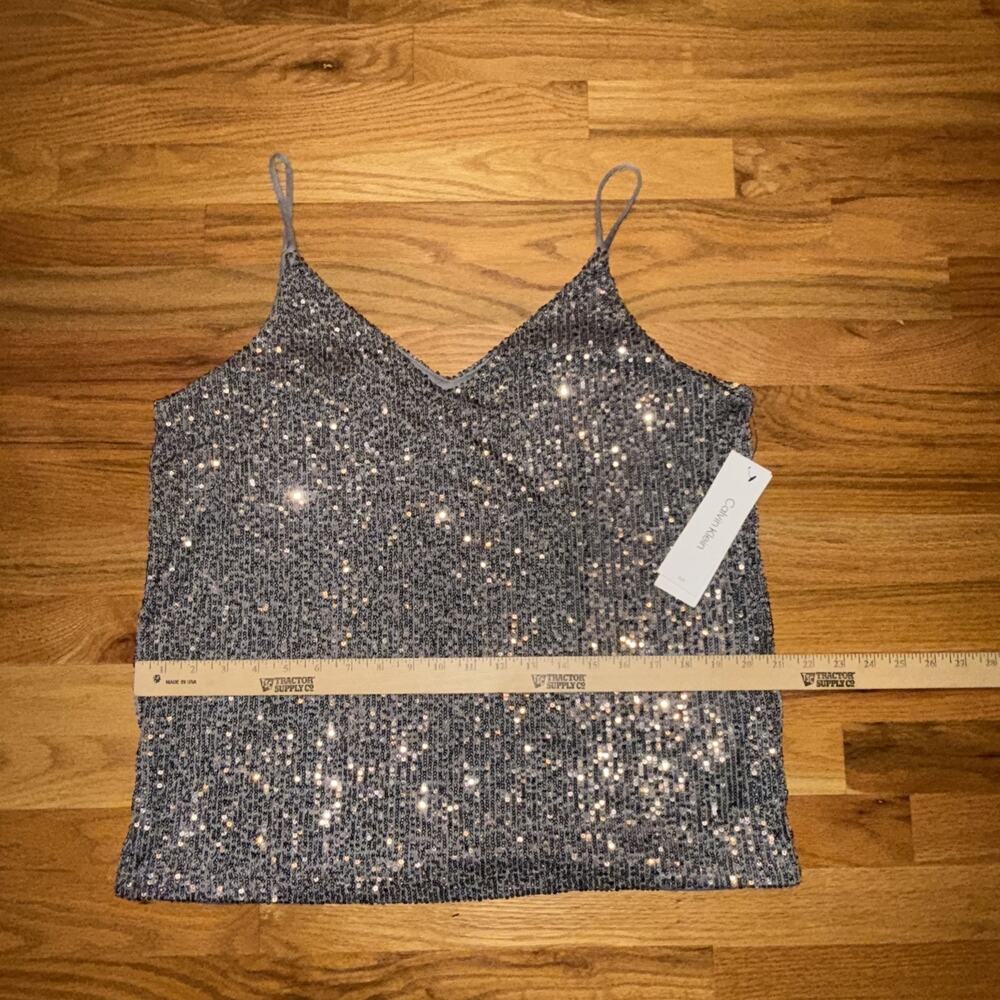 Calvin Klein Women's Sequin Strappy Camisole Silver Size Medium MSRP $64 NEW NWT - Picture 3 of 8